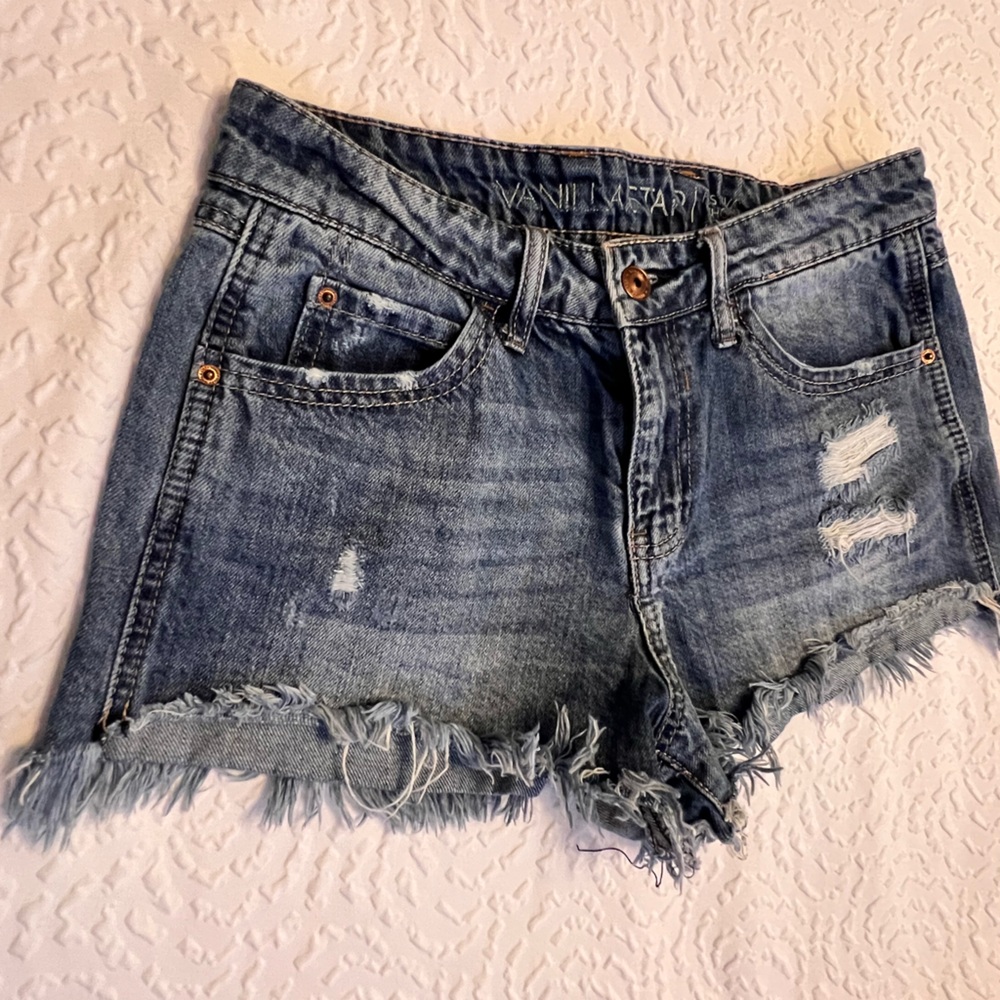 Vanilla Star Cut off jean shorts